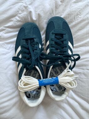 Brand New! adidas Dark Teal and White Low-Top Sneakers with Extra Laces
